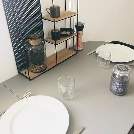 Appartement Cosy & Reposant โบเวส์ ภายนอก รูปภาพ